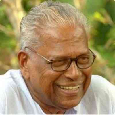PM Modi wishes former Kerala CM Achuthanandan on 100th birthday