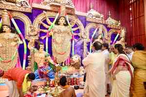 May Goddess Durga give us strength to end family-dominated politics, says Nadda in Kolkata