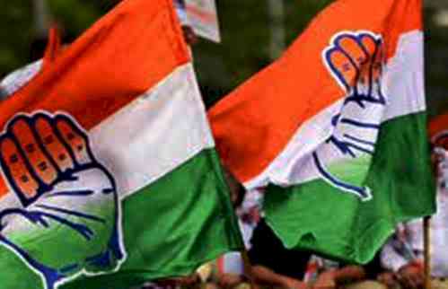 Congress snubs its leaders, calls for truce with SP