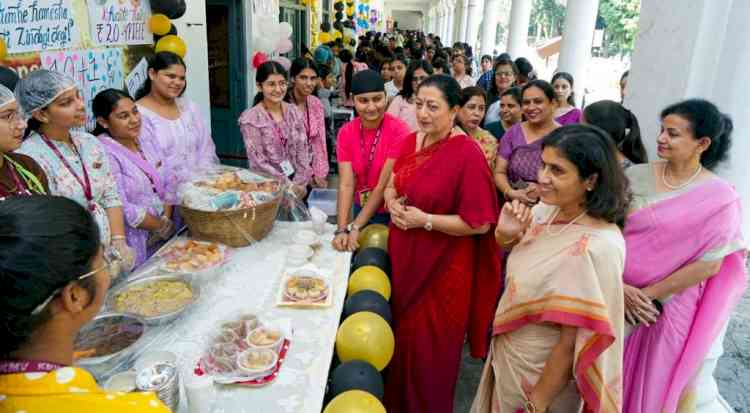 KMV organises Commerce Mela- Students Endeavor