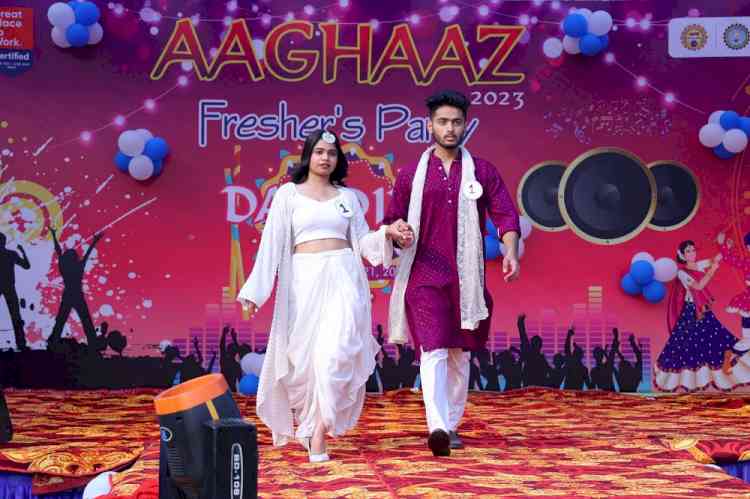 Jaipuria Institute of Management, Ghaziabad hosts Aaghaaz 2023 Freshers Party and Dandiya Evening