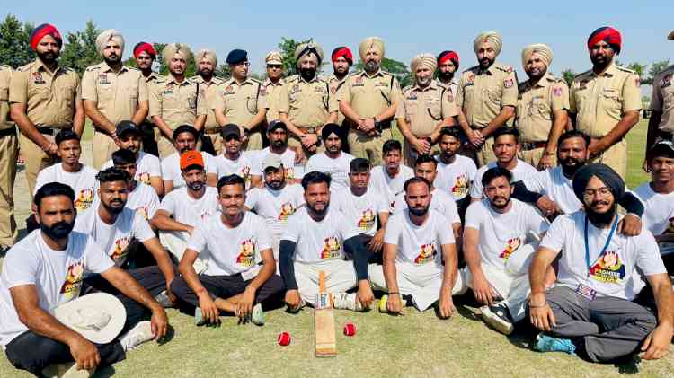 Led by CP Ludhiana, hundreds of youth vow to eliminate drug abuse and gun culture from society