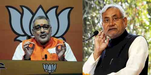 Giriraj Singh says Lalu, Nitish will pay for insulting Hindu gods and goddesses