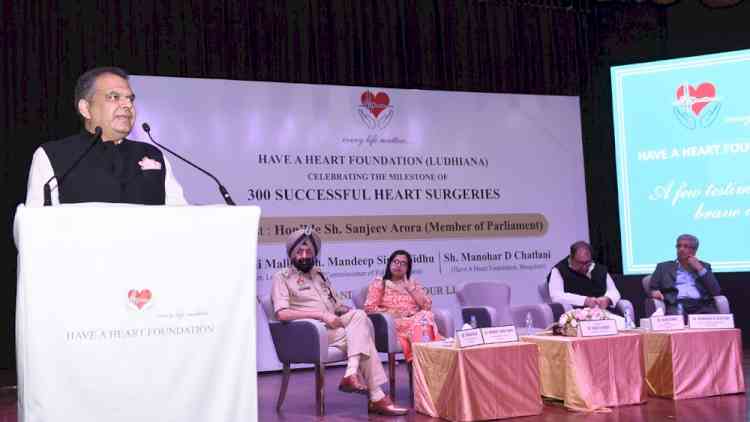 Arora, CP, DC join “Have A Heart Foundation” on 300 free heart surgeries celebration event