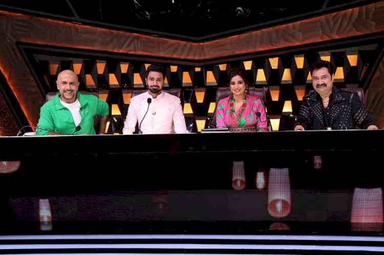 This weekend, Aashiqui 1 meets Aashiqui 2 on the sets of Indian Idol Season 14