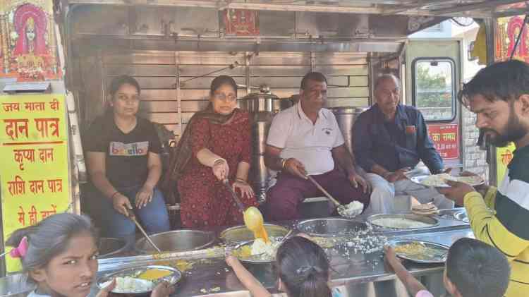 Bhandara organized on the occasion of Saptami