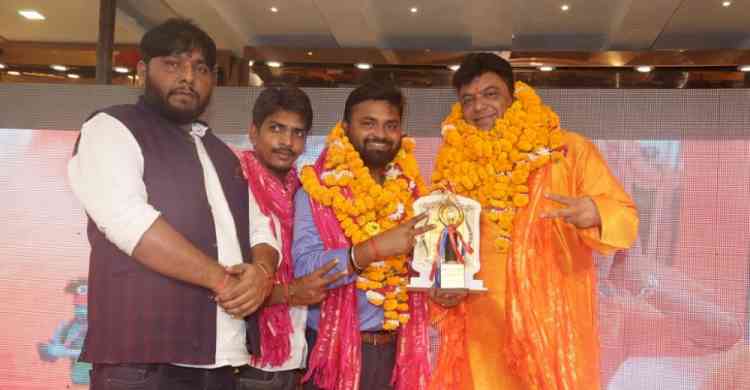 Tricity singer honored in Ayodhya