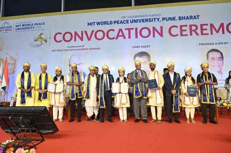 MIT World Peace University hosts its 5th Convocation Ceremony