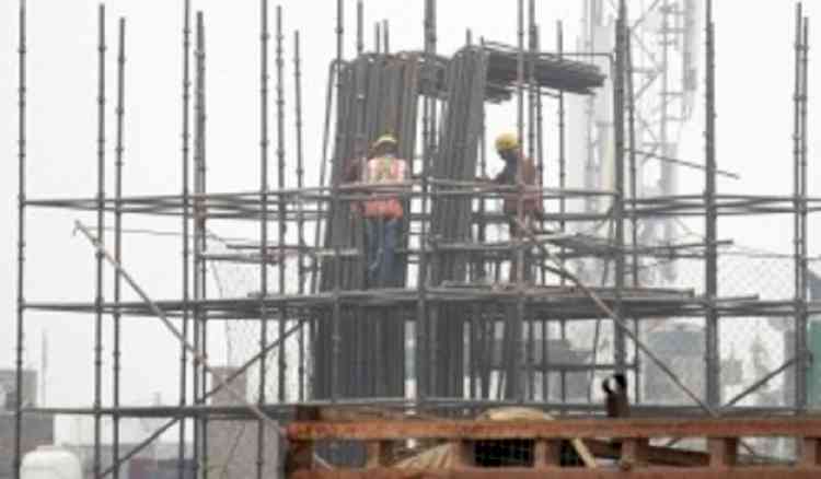 Man survives impalement in Delhi construction site accident