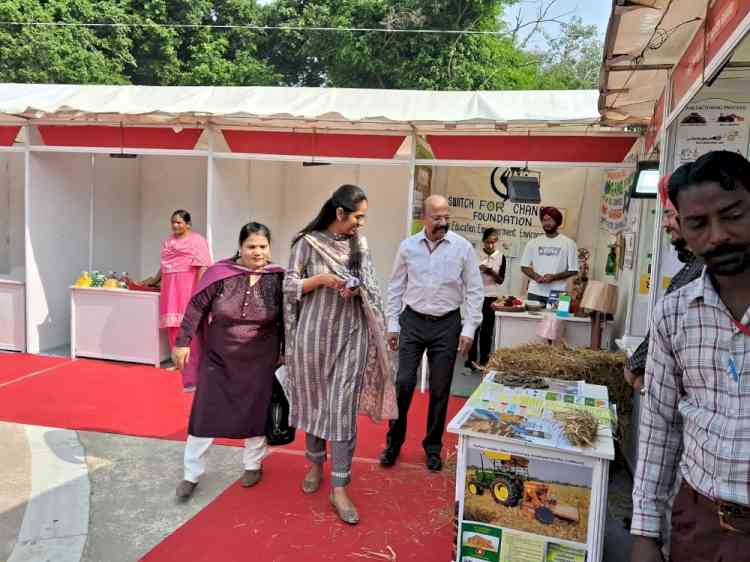 Three-day photo exhibition on Seva, Sushasan, Garib Kalyan inaugurated