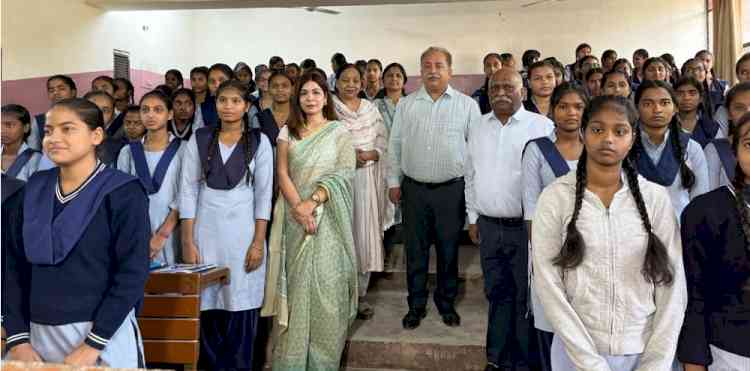 One Love Foundation holds an awareness session on 'Women's hygiene' at GMSSS