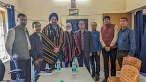 MHA officials discuss pending, prevailing issues with Manipur tribal leaders