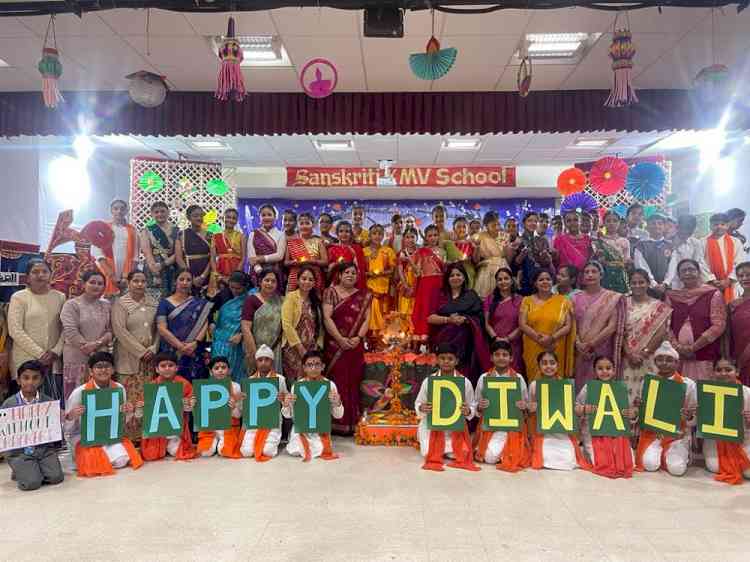 Sanskriti KMV School Illuminates Diwali with Green Splendour