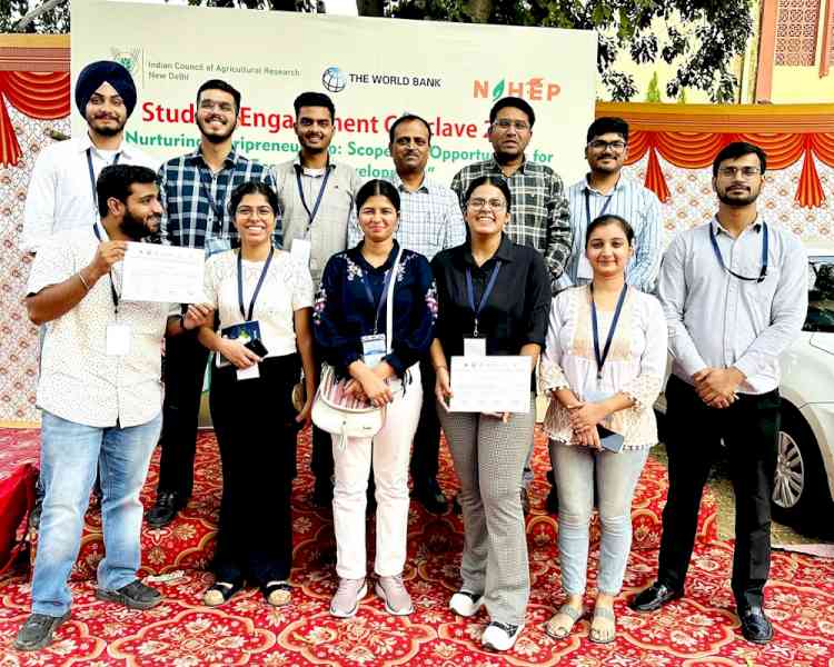 Vet Varsity students bring laurels at National conclave at Nagpur