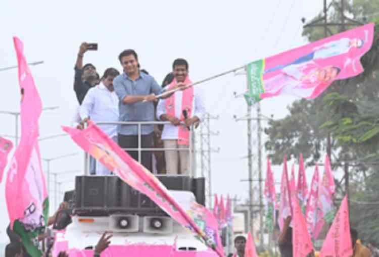 KTR moots New Hyderabad between ORR and RRR