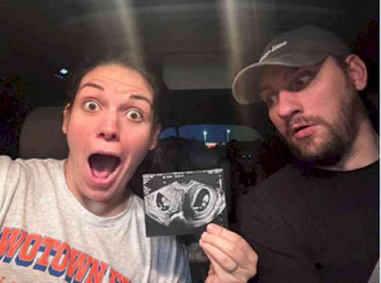 ‘Miracles of life,’ says doctors on US woman pregnant with 2 babies in 2 uteruses