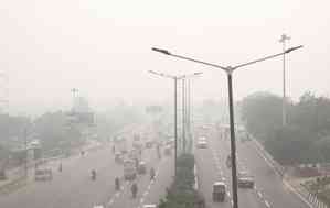 Delhi air continues to be 'very poor'