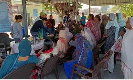 PAU Experts educate rural women on food preservation