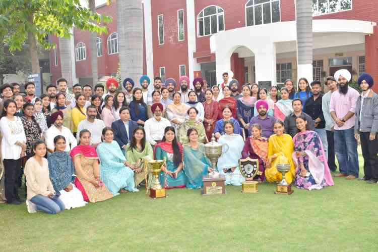 Lyallpur Khalsa College felicitated student artists for winning the first runner-up trophy in Guru Nanak Dev University's Inter Zonal Youth Fair