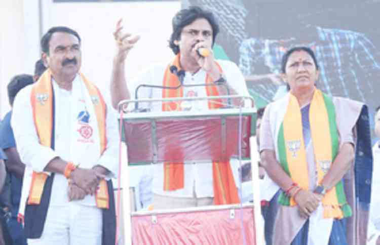 Want to see someone from backward classes as Telangana CM: Pawan Kalyan