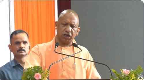 Yogi seeks explanation from 14 officials for negligence in revenue cases