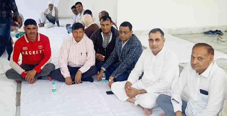 समाज सेवी देवी सिंह के निधन पर जताया शोक