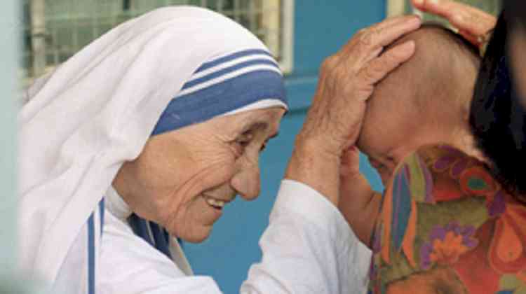 Eminent personalities, groups conferred 'Mother Teresa Awards-2023’ in Mumbai