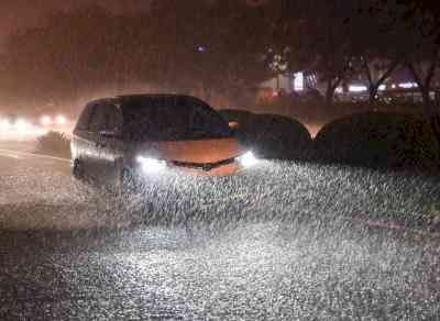 Gujarat battles freakish rainstorms, lightening deaths