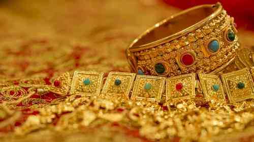 Gold prices rise to six-month high