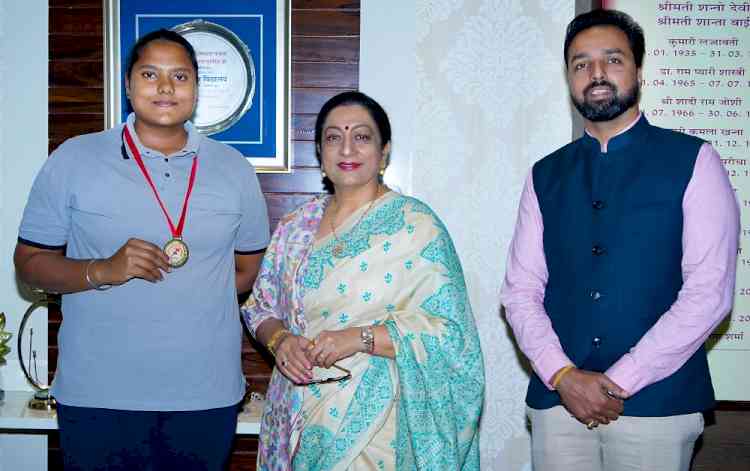 KMV’s Gurjeet Kaur bags two consecutive gold medals in Shot Put Championship