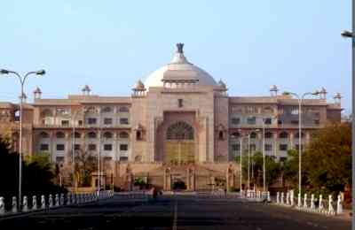 Raj Assembly polls: Political fate of 1,862 candidates to be decided today