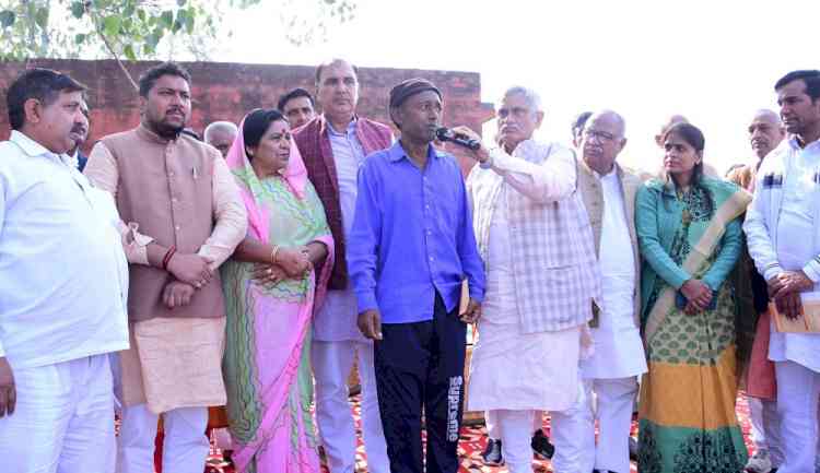 प्रधानमंत्री मोदी गरीब, महिला, किसान व युवा के उत्थान की दिशा में कर रहे हैं कार्य: पूर्व मंत्री मनीष कुमार ग्रोवर