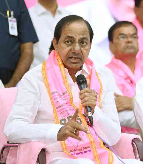 Congress ahead in Telangana, KCR trailing in Kamareddy