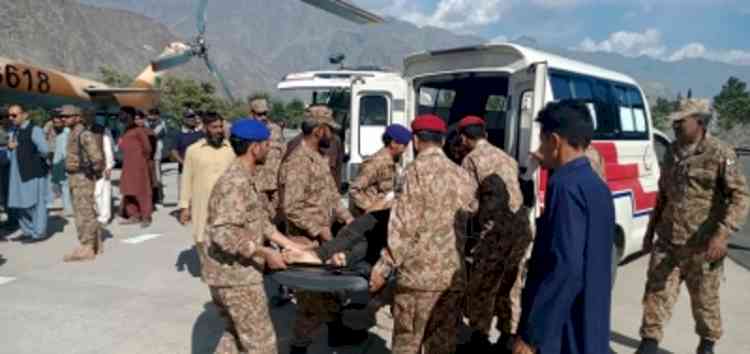 10 killed as passenger bus in Pakistan comes under gunfire