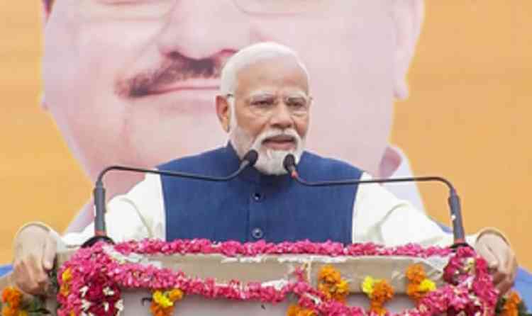 PM expected to arrive at BJP HQ in evening as party likely to sweep three states
