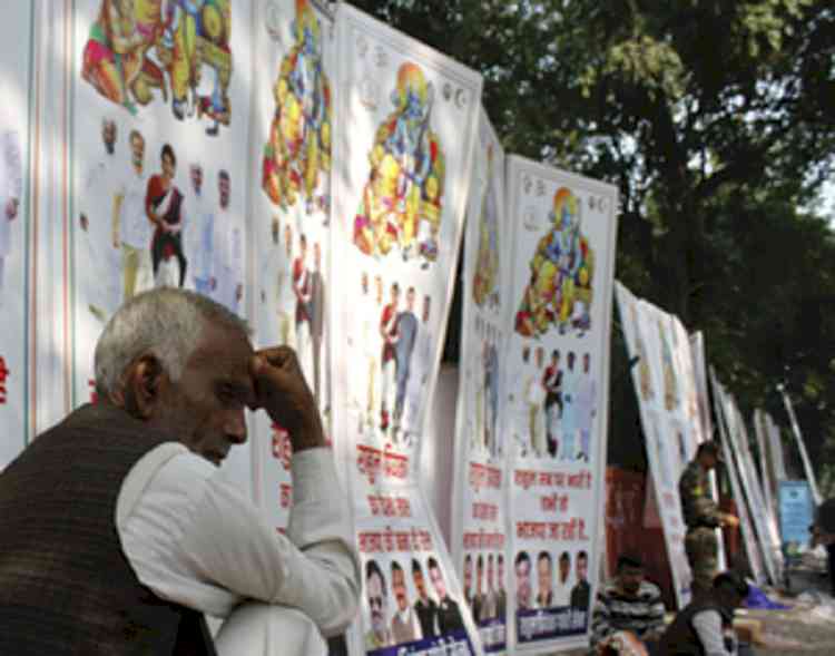 From celebrations to deserted look, mood changes at Cong HQ