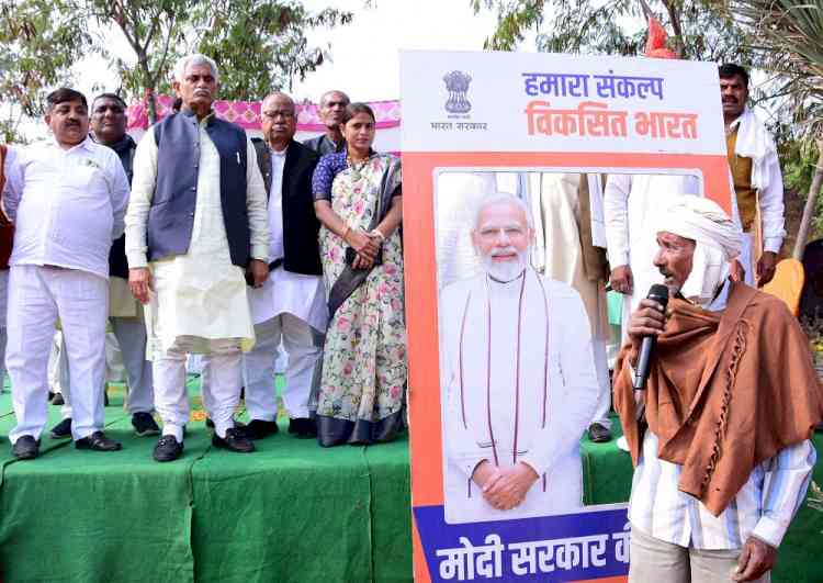 गरीब लोगों का भविष्य उज्जवल बनाने में जुटी डबल इंजन सरकारः पूर्व मंत्री मनीष ग्रोवर