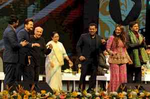 No one will be able to divide us, says Mamata at KIFF