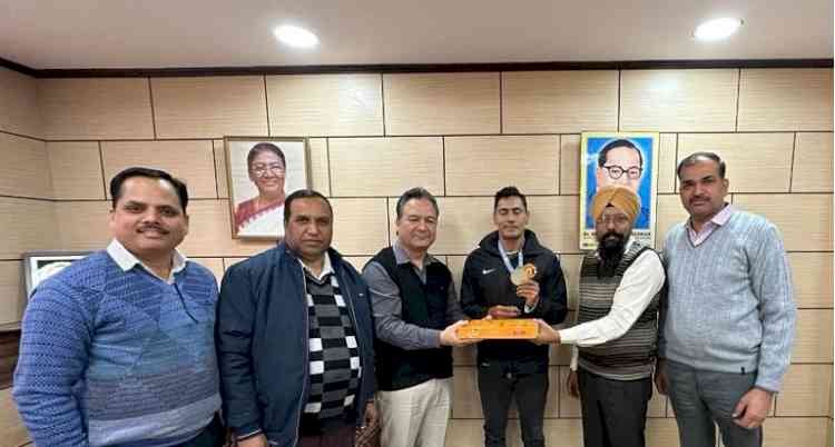 Ludhiana Division bags silver medal in All India LIC Games
