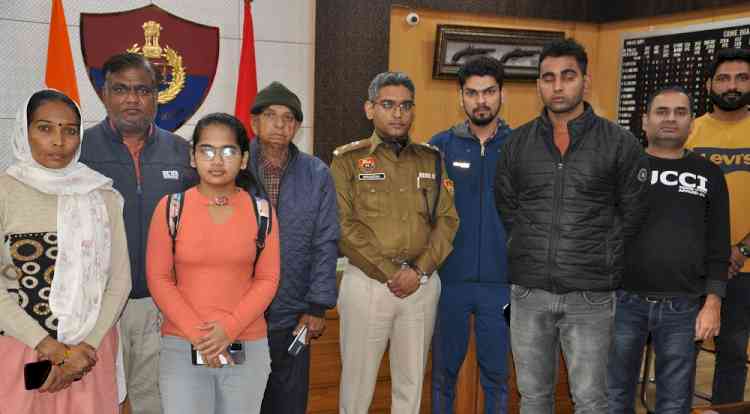 मोबाइल गुमशुदगी की रिपोर्ट हरियाणा पुलिस के हर समय पोर्टल पर कराएं दर्जः एसपी हिमांशु गर्ग