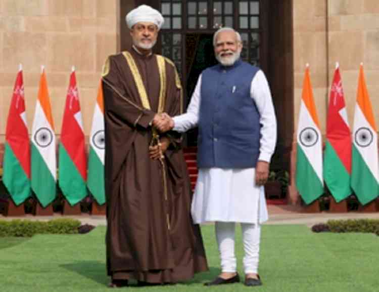 India, Oman push for early conclusion of free trade pact & closer defence ties