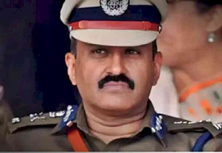 'Roam in Guwahati without security', ULFA-I dares Assam DGP