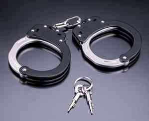 Delhi: Man arrested for staging fake snatching bid to embezzle Rs 17L
