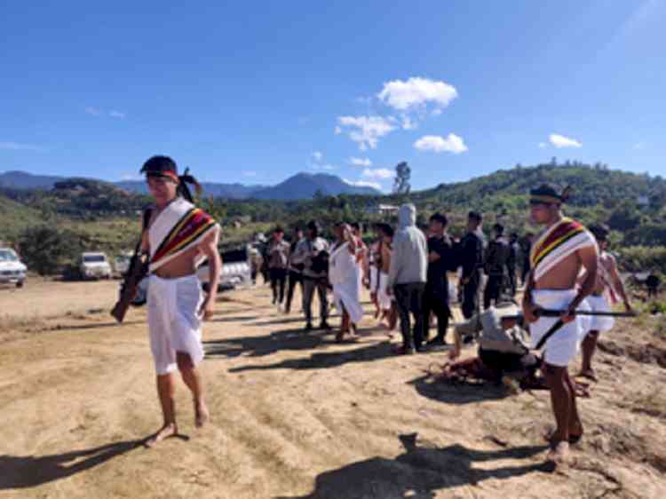 Mass burial of 87 bodies of tribals held in Manipur’s Churachandpur 