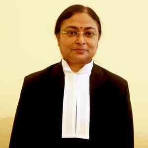 'Bengal CID harassing me': Lawyer-husband of Calcutta HC judge complains to President, PM