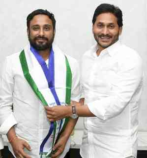 Former India cricketer Ambati Rayudu joins YSR Congress Party