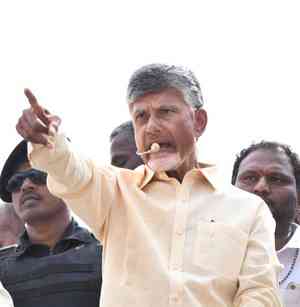 Jagan is not fit for politics, says Chandrababu Naidu