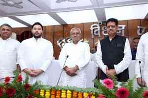 Tejashwi congratulates Nitish for becoming JD-U chief again