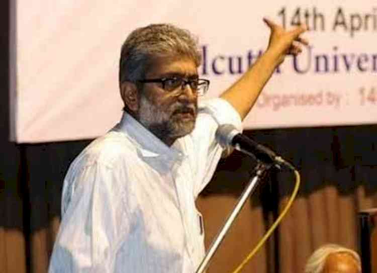 NewsClick row: Delhi Police question Gautam Navlakha in Mumbai