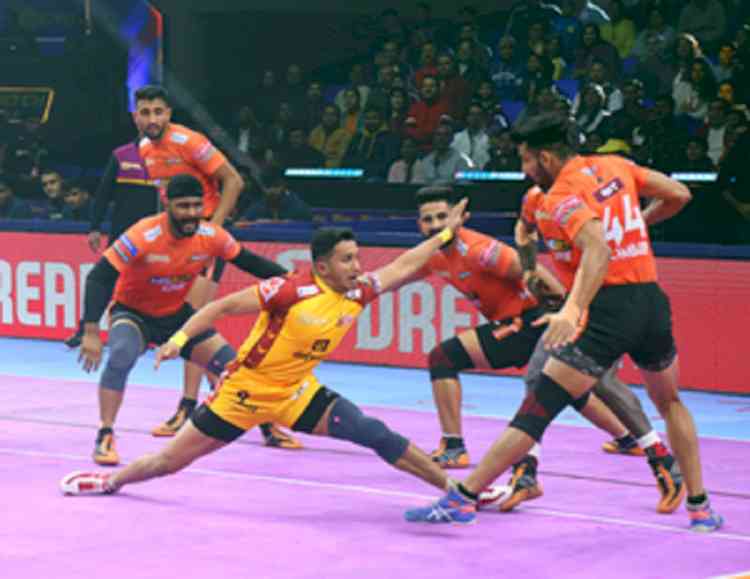 PKL 10: U Mumba ride on stellar all-round performance to defeat Telugu Titans 54-32